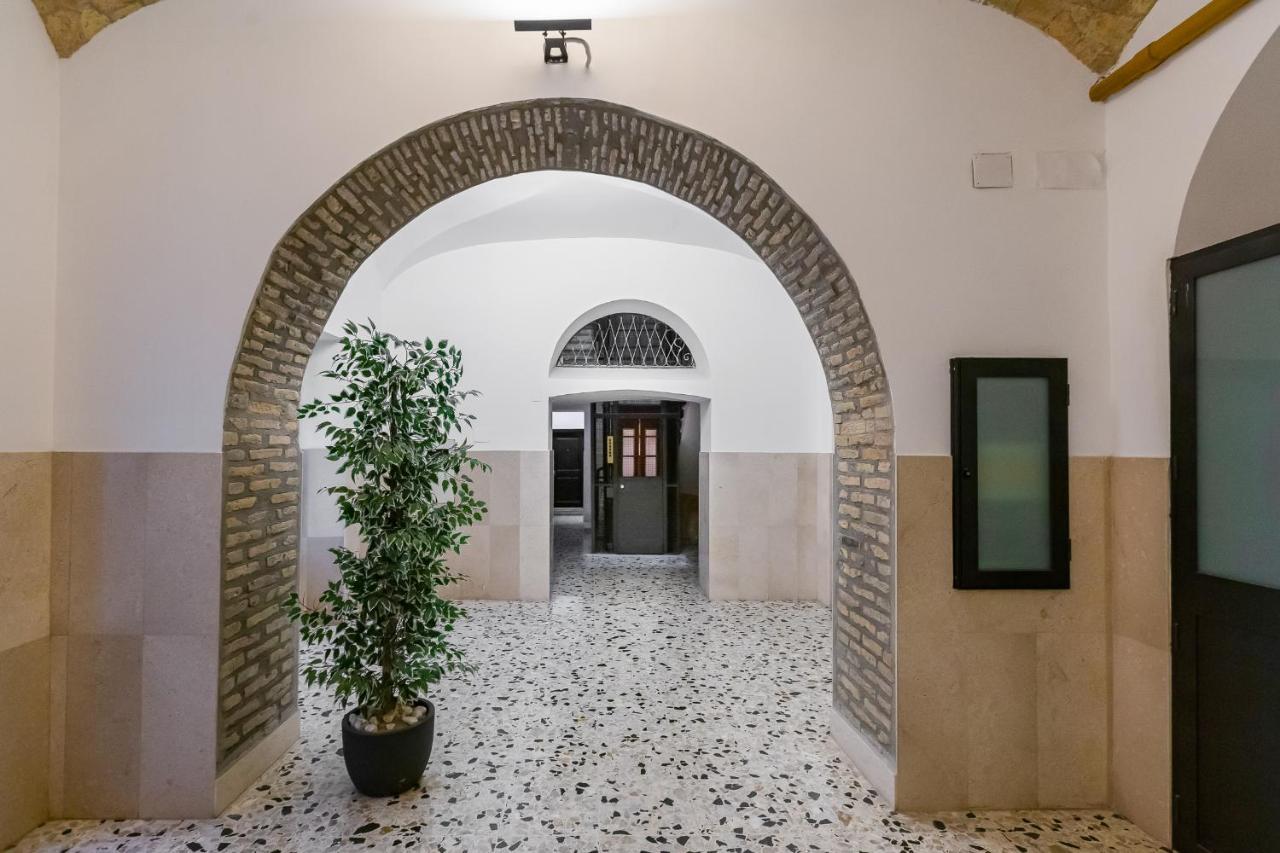Vatican Santa Maura 49 ローマ エクステリア 写真